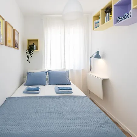 Apartament Brand New With Garden, Bbq And Parking Trogir