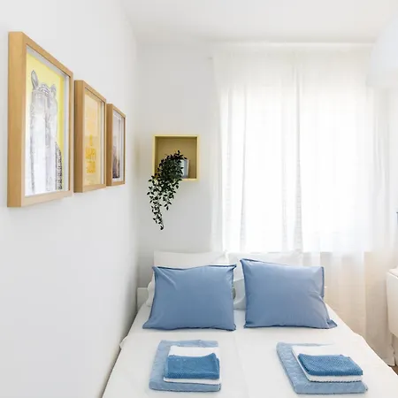 Apartament Brand New With Garden, Bbq And Parking Trogir